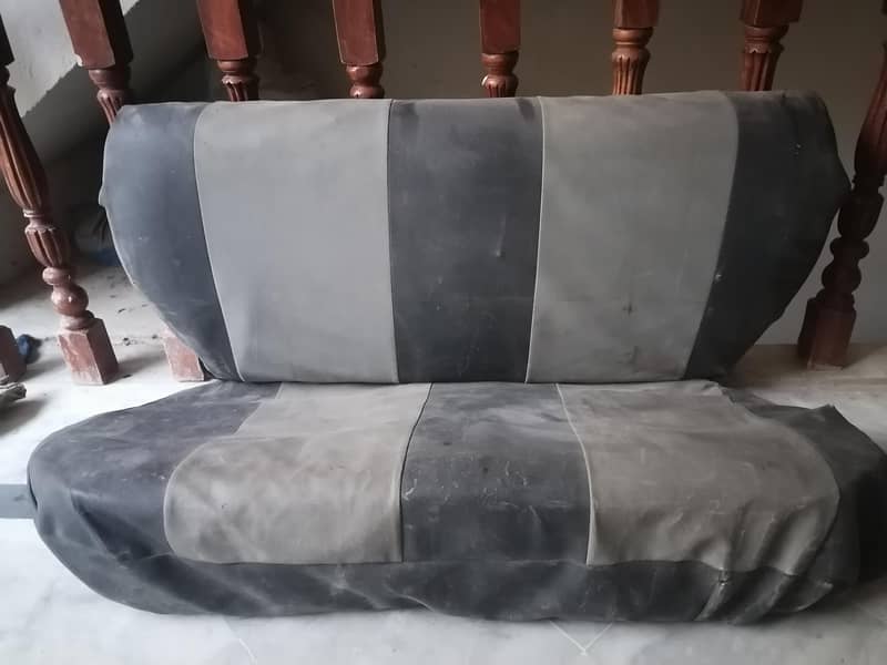 Mehran seats 4
