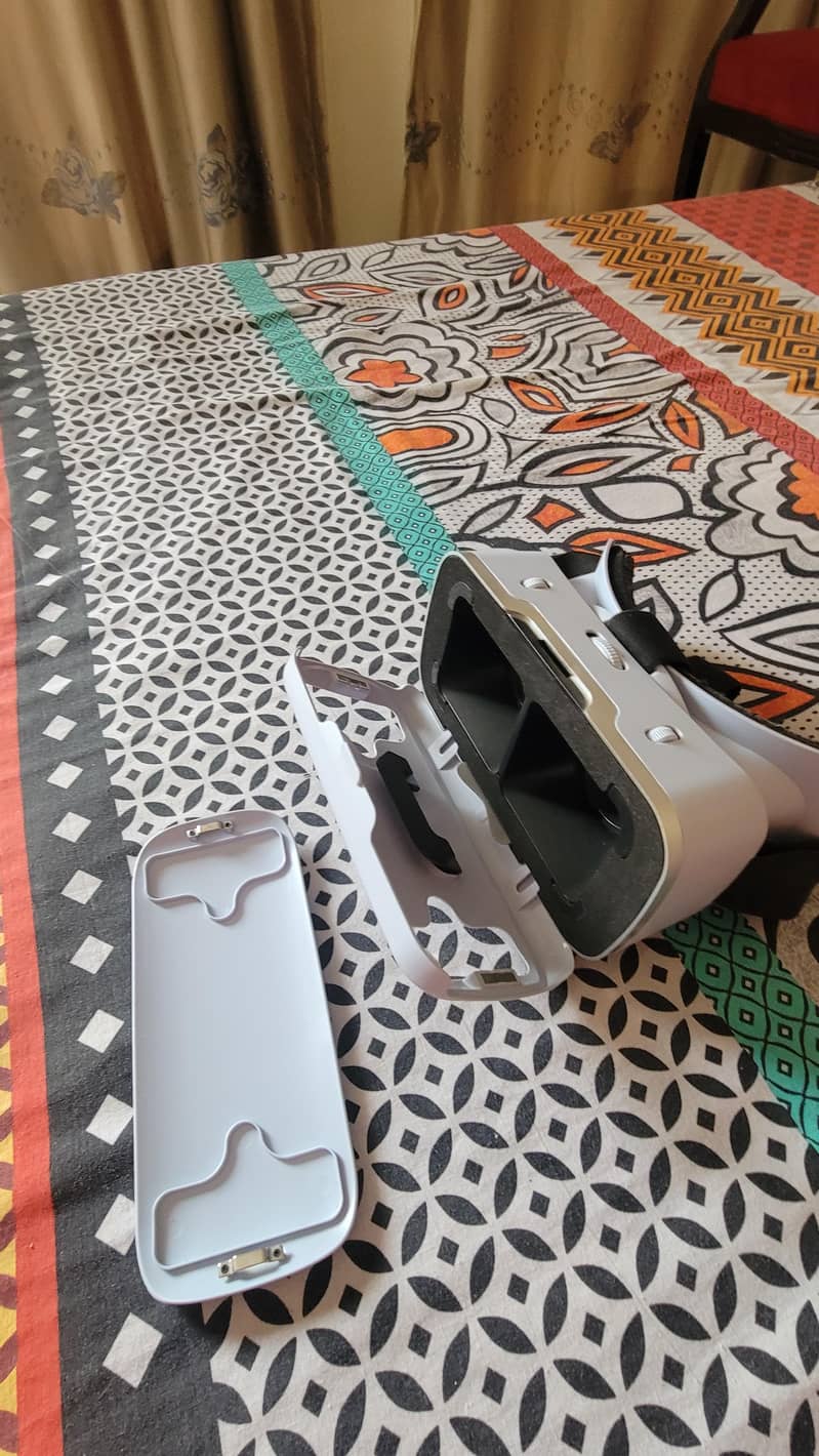 miniso vr headset 2