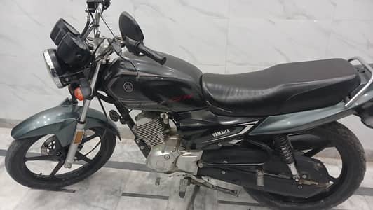 Yamaha YB 125Z-DX 2024 Model