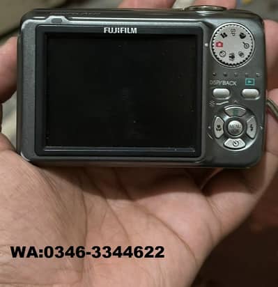 Fuji Digital ZOOM Camera Fine Pix A920 (Original / Genuine)