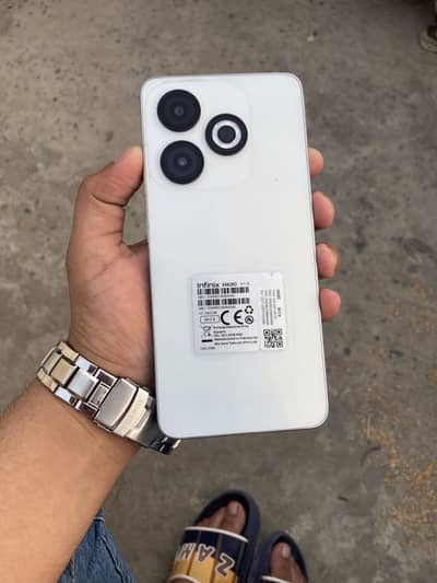 Infinix smart 8