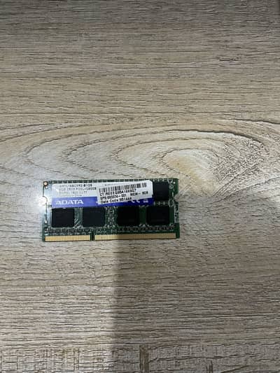 8 GB DDR3 RAM Stick ADATA