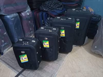 four pieces Hand carry