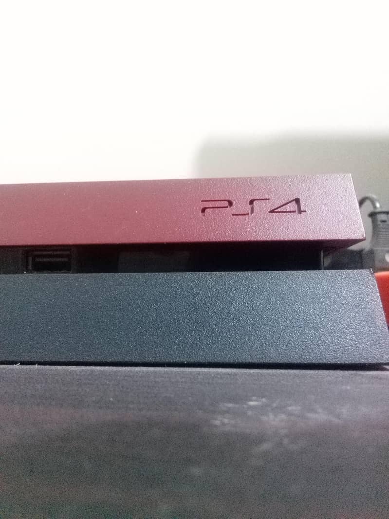PS4 special edition 0