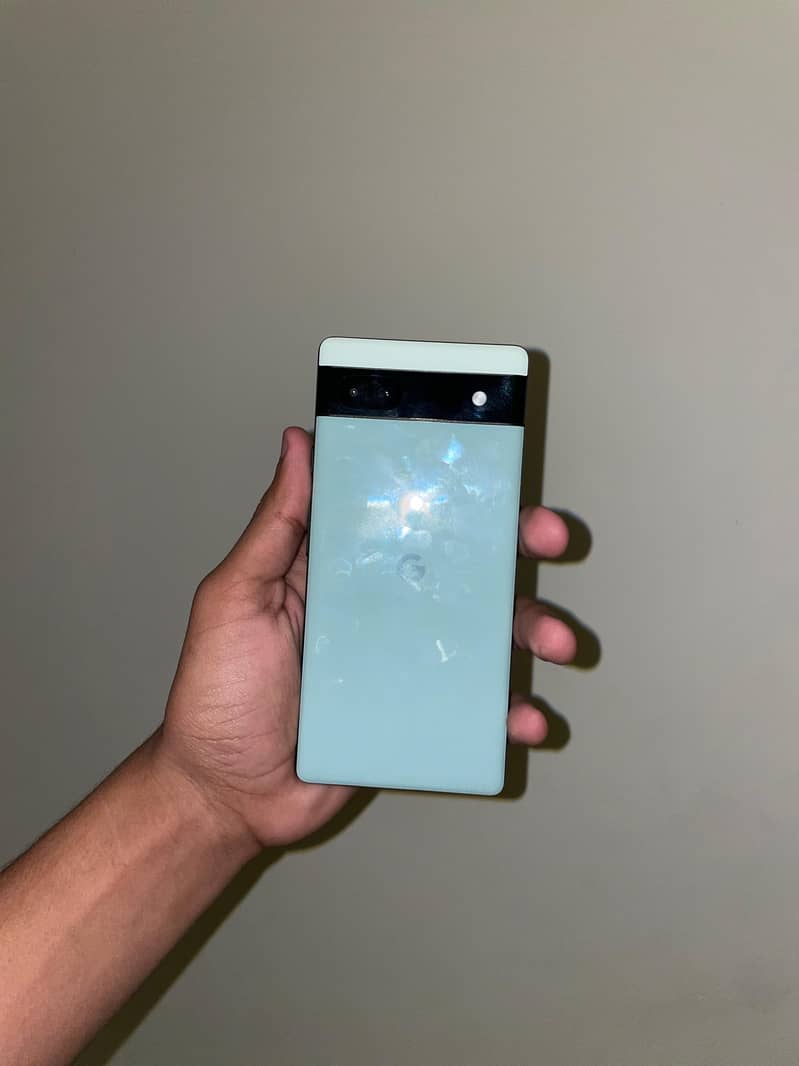 Google Pixel 6a 1