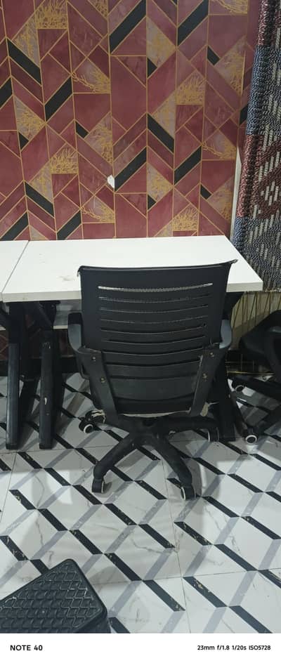 Office work station and chair