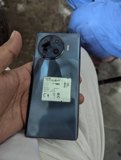 Tecno spark 20 pro plus