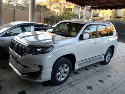 All car available for rent with driver and without driver