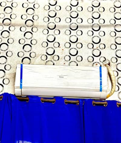 Haier 1.5 Ton Inverter AC–9 Months Used – With Box & 2 Months Warranty