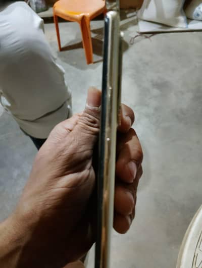 Infinix Zero 30 (8GB RAM, 256GB) – Excellent Condition