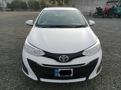 Toyota Yaris ativ 1.3 Automatic
