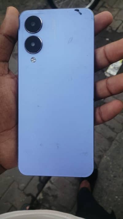 vivo y17s 6 128  condition. pic ma dekha la