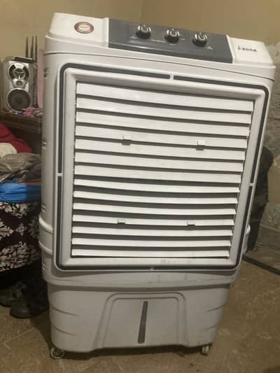 i-zone cooler TGS-12000 Plus