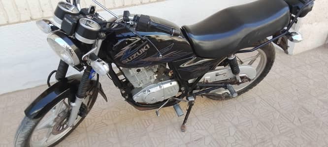 Suzuki Gs 150 se 2.90 lac