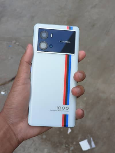 IQOO 9 Pro 12GB 256GB (BMW Edition)