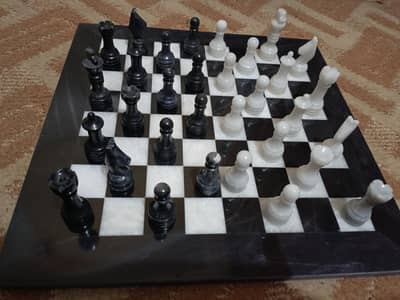 marble chess game