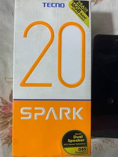 techno spark 20 256gb 8+8 urgent sale