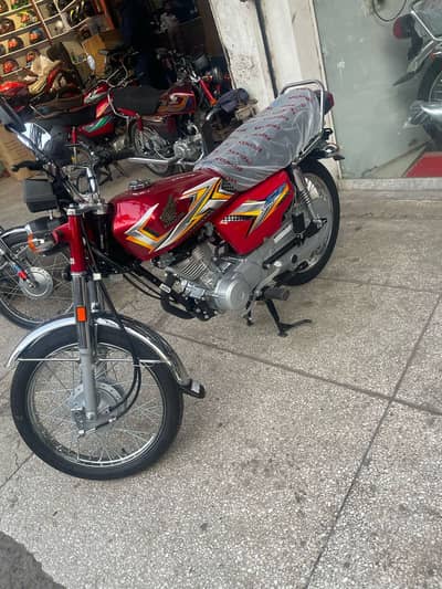 Honda 125 /2025 modal