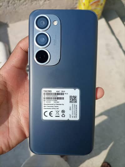 Tecno spark 40 pro plus