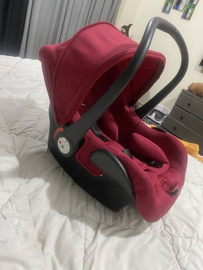 Babay cot / baby carry cot / car seat