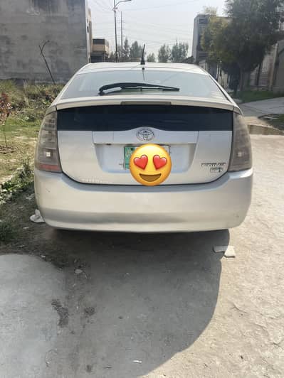 Prius 2007 model 2013 register lahore number
