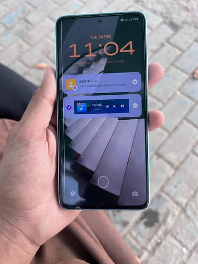 Redmi note 13 10/10 just screen link update ka bad ayi hai
