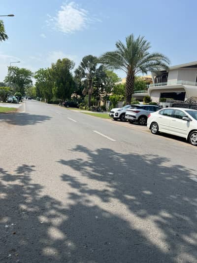 Plot For Sale Investment Price 100' Wide Road Level 500 Metre Away From   Defence Raya  Commercial Don'T Lose It It Come Once Time