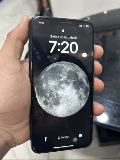 Urgent sale xsmax battery change or glas chnge only