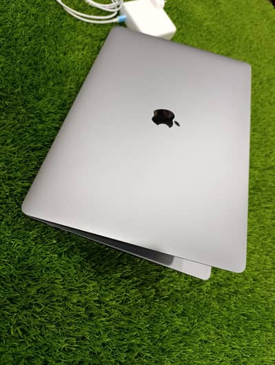 Apple Macbook Pro 2020, 13", Core i5, 16GB RAM, 512GB SSD