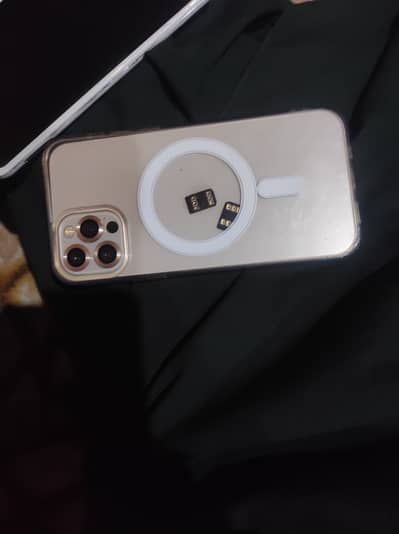 12pro condition 10/10 128gb battery health 97