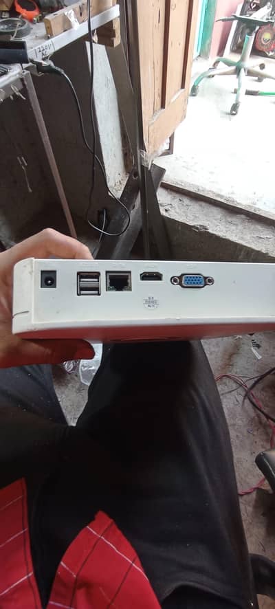 NVR 4 channel 1TB hard disk