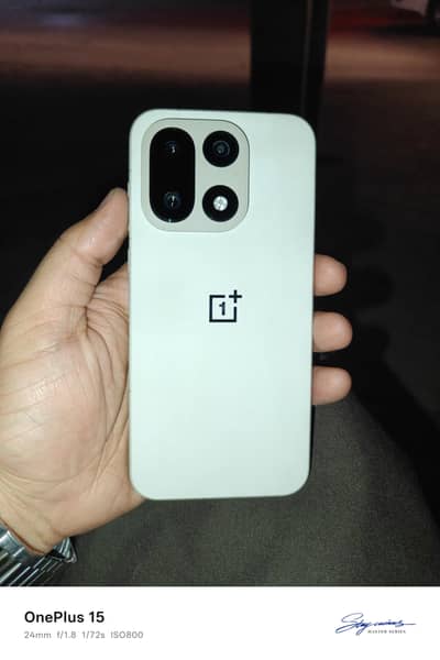 OnePlus 15 – Non Active