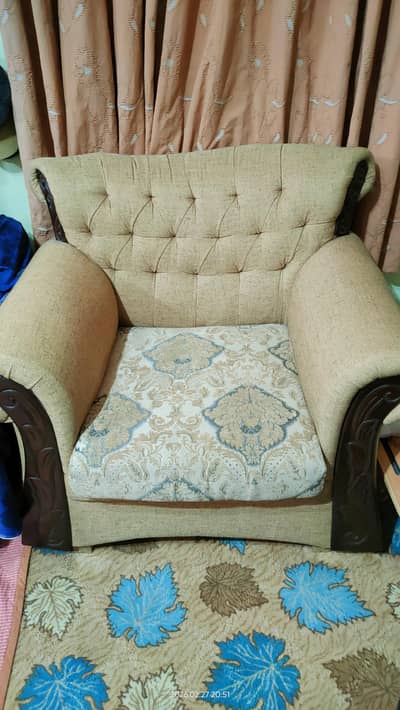 Four seater sofa like new