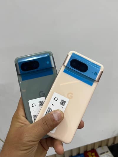 Google Pixel 8 8/128gb 10/10 Brand New Condition minor spot