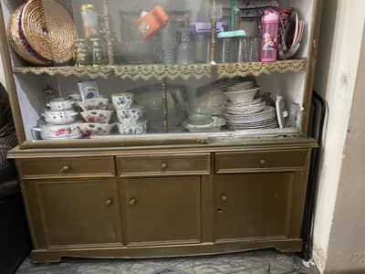 Showcase Drawers and Dressers