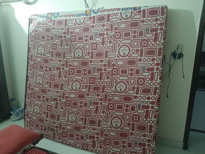 Master molty foam for sale urgently king size (6inches)