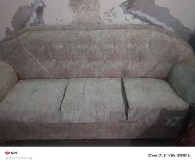3seeter and 2 seeter sofa
