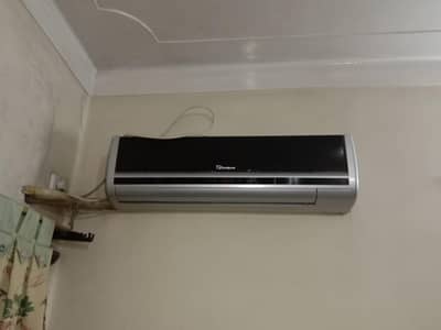 2 split ac for sale in good condition