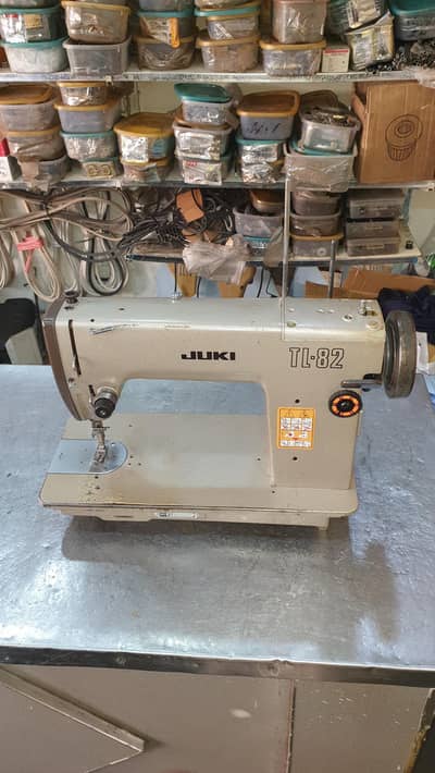 juki TL 82 Machine.
