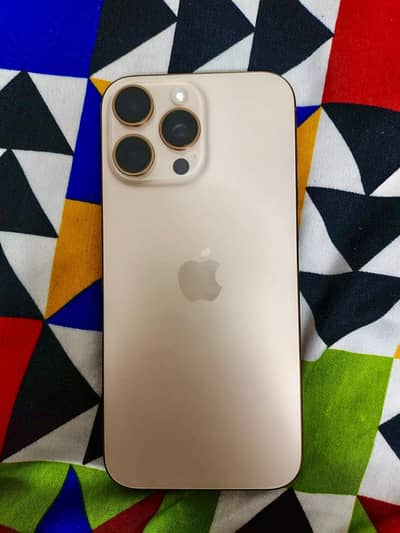 I phone 16 pro max 100 health 250 cycles