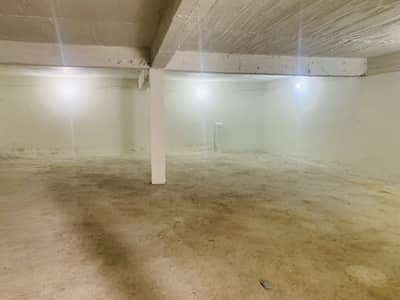 10 Marla Single Storey Hall For Rent