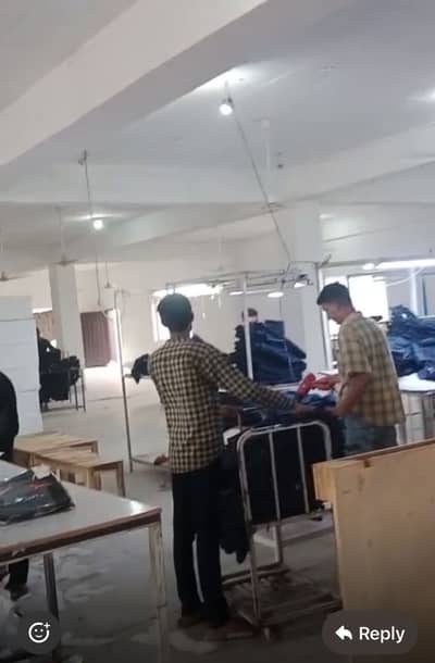 2.5 Kanal 1st Floor For Rent