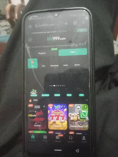 Infinix hot8 box bhi hia bss finger nhi h