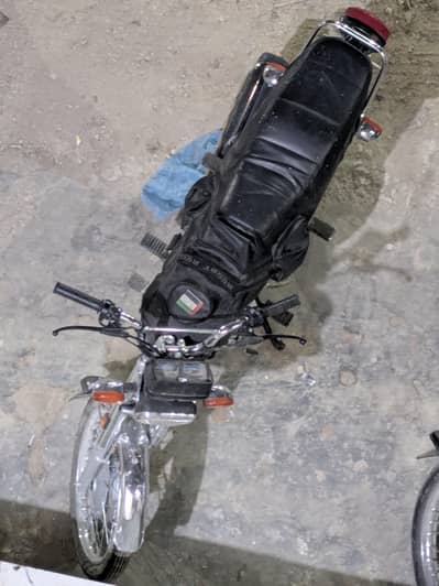 HONDA CG125 SELF START black silver edition