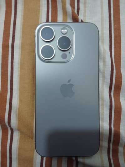 iPhone 15 pro 256gb fu with box natural titanium