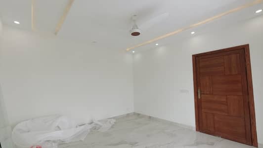 Luxurious 4- Bedroom Two Storey Penthouse For Sale In Askari 11
