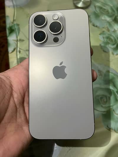 iphone 15 pro JV 128gb natural titanium