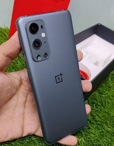 One Plus 9 Pro 5G 12 GB Ram 256 GB Memory WhatsApp number 03092665248/