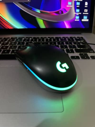 Logitech LIGHTSYNC G102 RBG Gaming Mouse