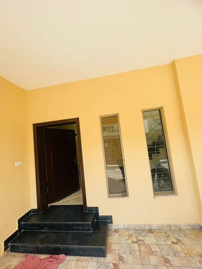 Well Maintained Beautiful 4 Bed Brig House on Prime Location available for urgent Rent!